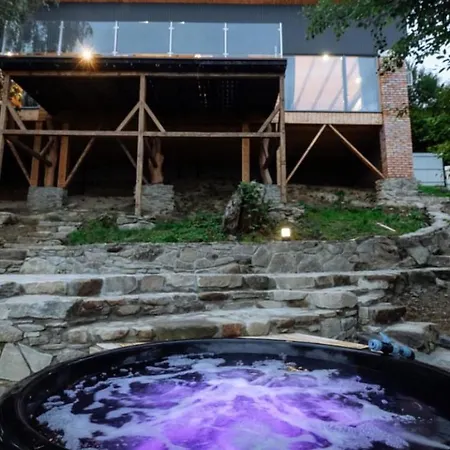 Vdoma Karpaty Chalet *